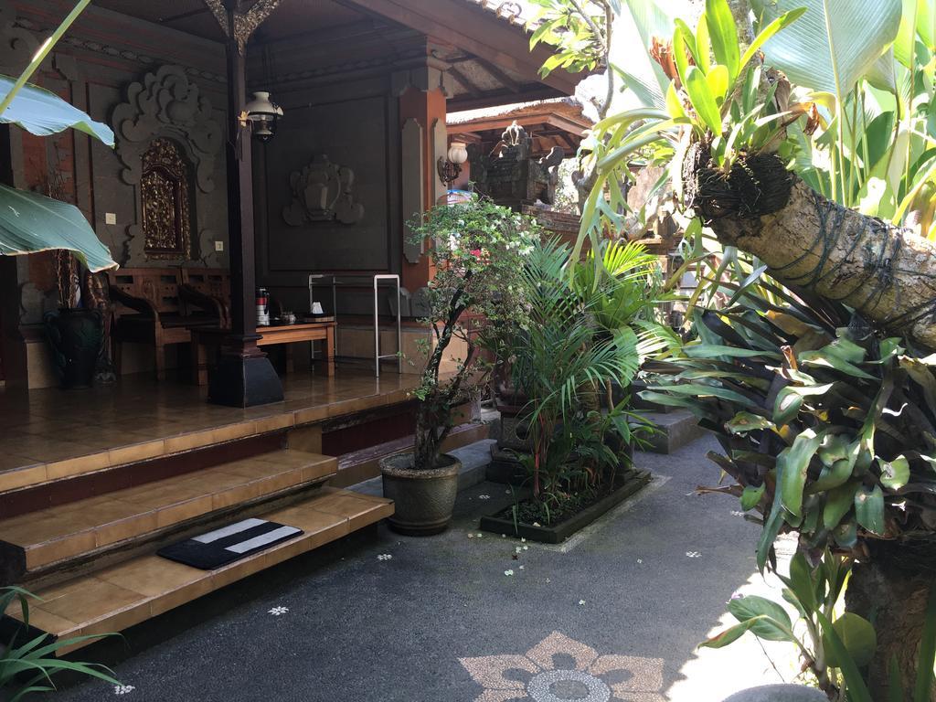 Ferienwohnung Bale Bali House Ubud Exterior foto