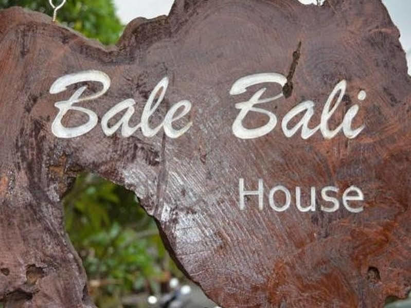 Ferienwohnung Bale Bali House Ubud Exterior foto