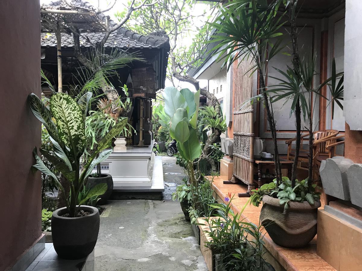 Ferienwohnung Bale Bali House Ubud Exterior foto