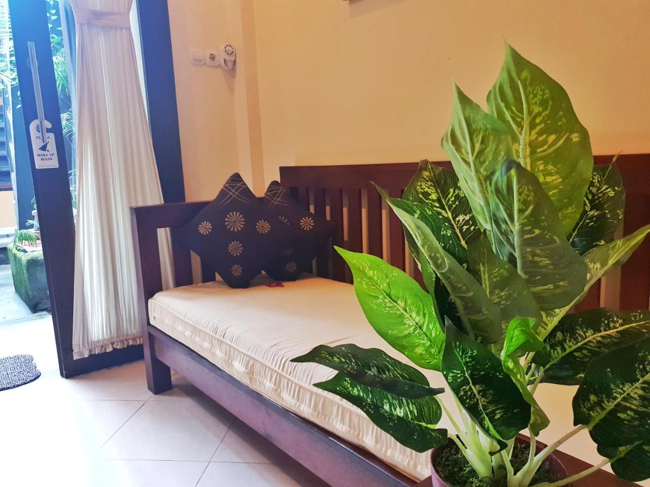 Ferienwohnung Bale Bali House Ubud Exterior foto