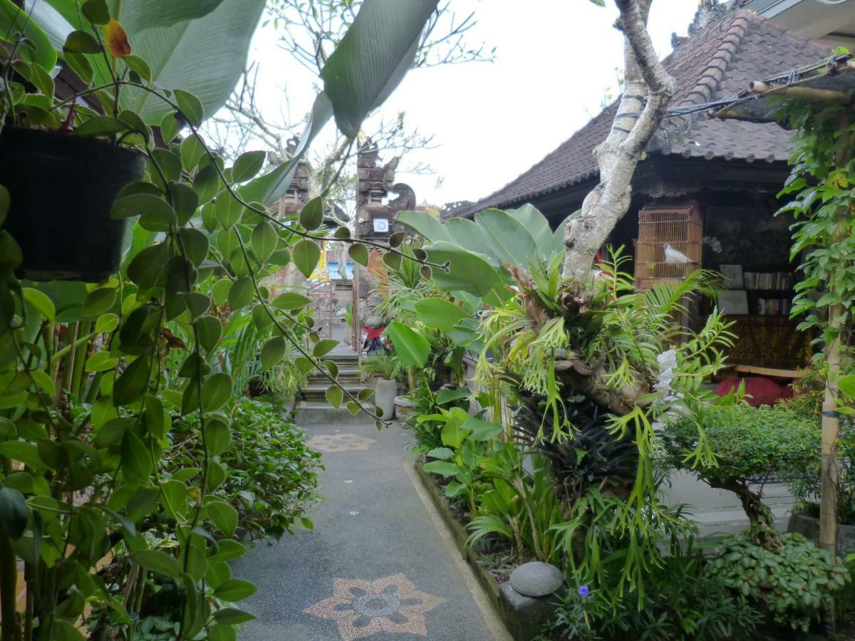 Ferienwohnung Bale Bali House Ubud Exterior foto